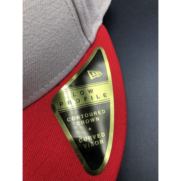 NEW ERA KANSAS CITY CHIEFS MENS TAN 2023 SALUTE TO SERVICE 59FIFTY FITTED HAT - Picture 4 of 15